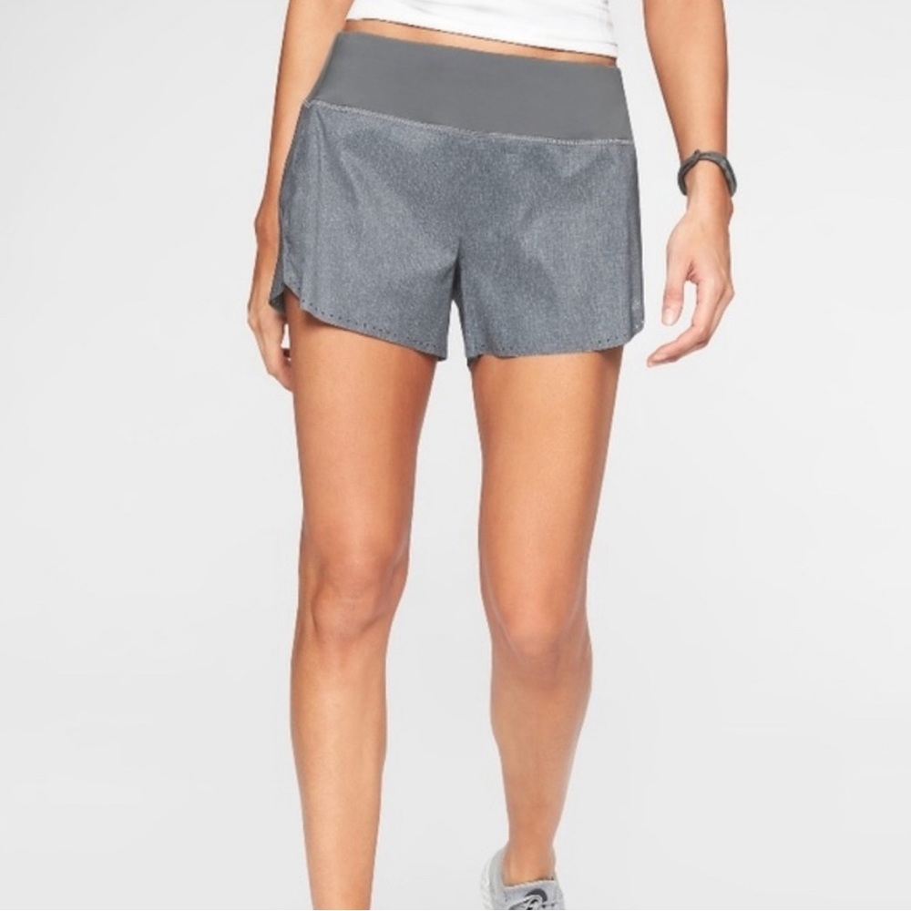 LASER RUN SHORT 4"